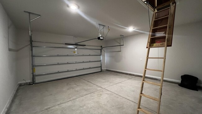 Building Photo - 13633 Antler Hl Rd