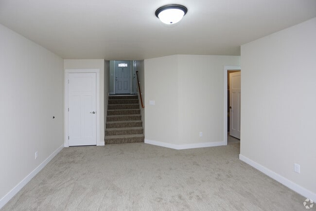 Building Photo - 4811 36th Ave S