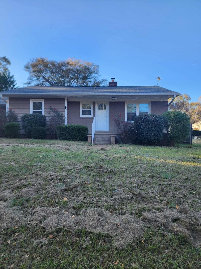 Building Photo - 120 Callahan St