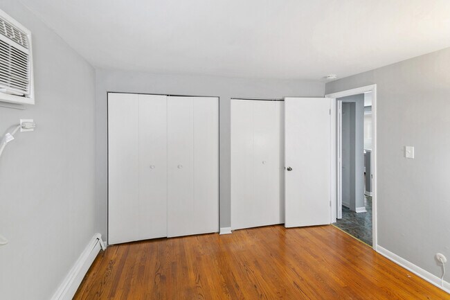 Building Photo - 12926 Page Ct
