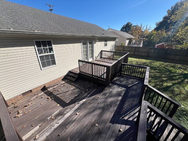 Building Photo - 3388 Pennridge Rd