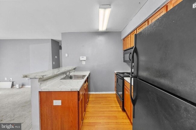 Building Photo - 8630 Beekman Pl