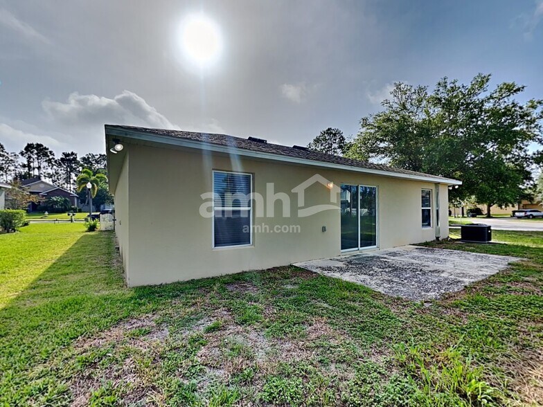 Building Photo - 1030 Lancelot Dr