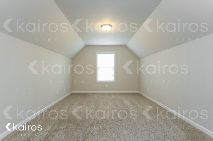 Building Photo - 1660 Riverpark Dr SE