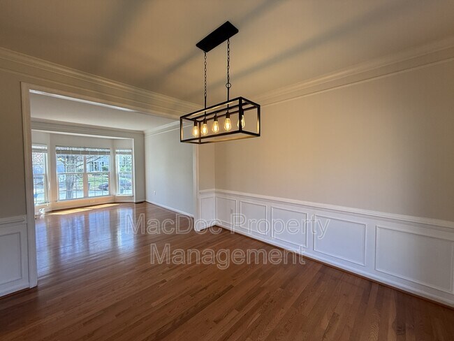 Building Photo - 14 Heatherbrook Ln