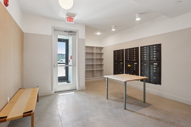 Building Photo - 2654 Coral St