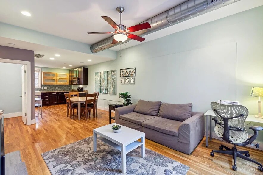 Building Photo - 514 Dandridge St