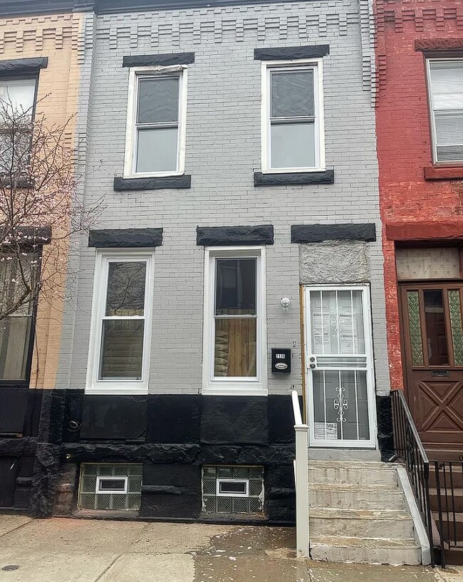 Building Photo - 2128 N Corlies St