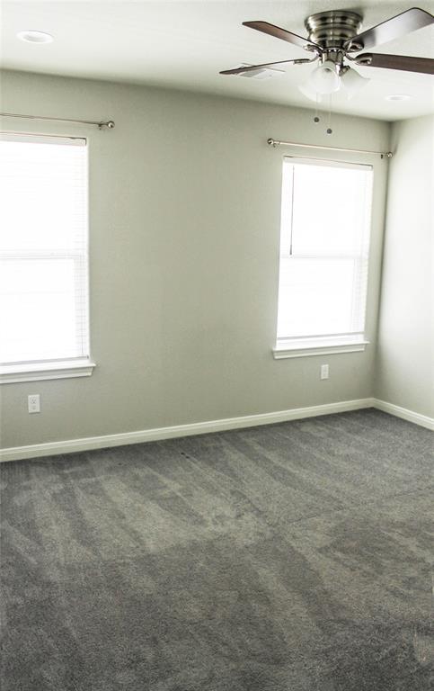 Building Photo - 396 Spooner St