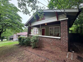 Building Photo - Charming 3BR House in Birmingham