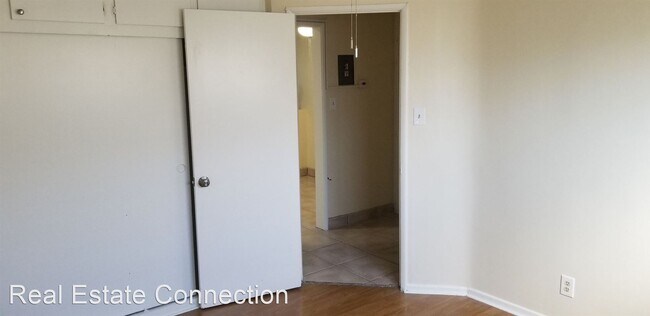 Building Photo - 13407 Cordary Ave