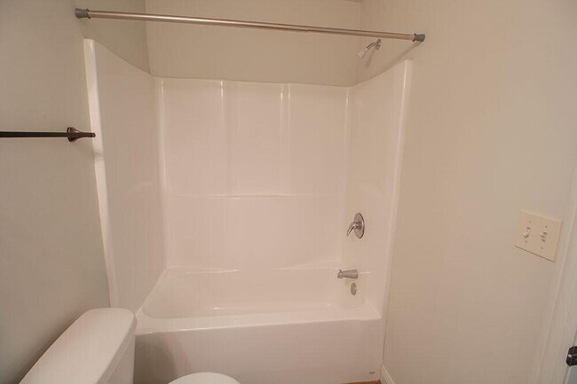 Building Photo - 4612 Dehaven Dr