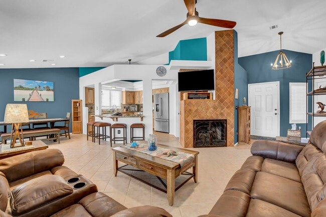 Building Photo - Coastal-Inspired Single-Story with Pool, Spa & Rare Gated Parking