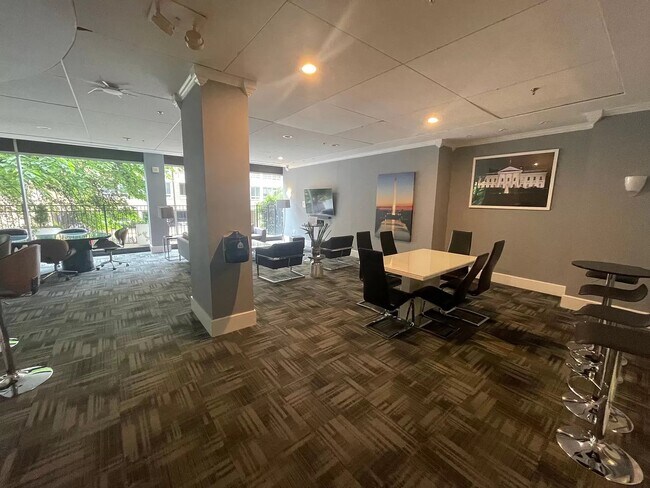 Building Photo - 355 I St SW