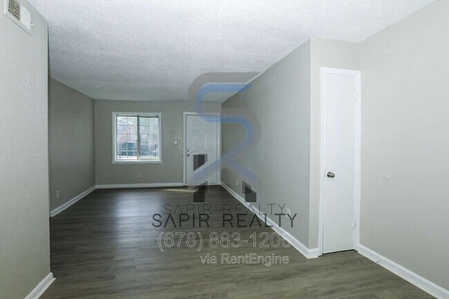 Building Photo - 2065 Alison Ct SW
