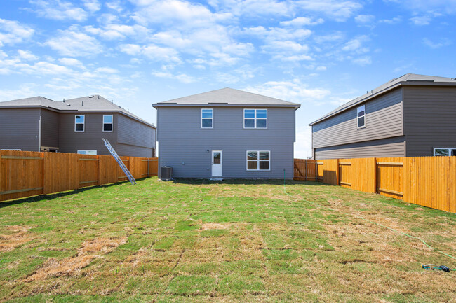 Building Photo - 14401 Prairie Sod Ln