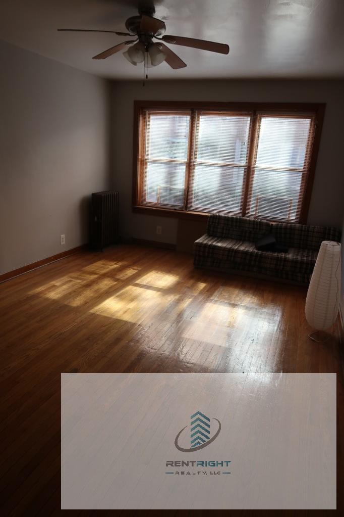 Building Photo - 5039 N Springfield Ave