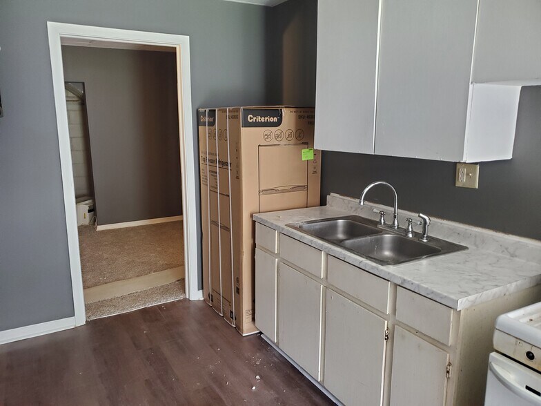 Building Photo - 926 Kinzler Ave