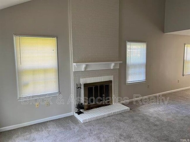 Building Photo - 2708 Heathersmith Ct