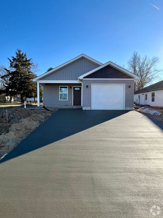 Building Photo - New Construction | 3 Bed | 2 Bath | 1 Car ...