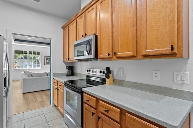 Building Photo - 2107 Branch Hill St