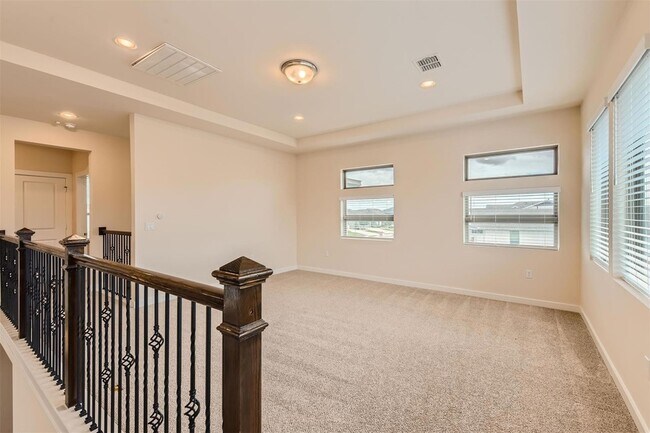 Building Photo - 8313 Spire View