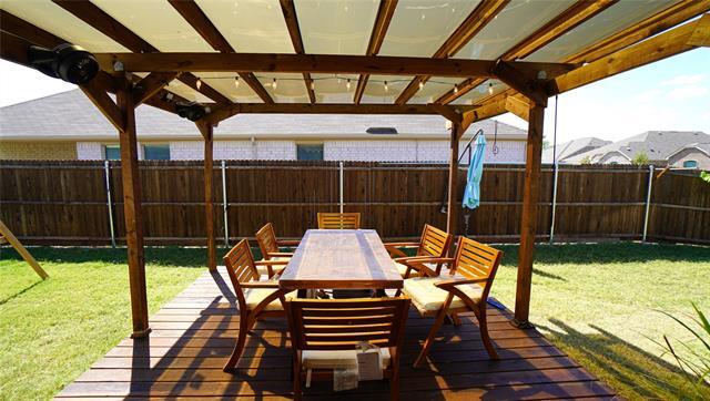 Building Photo - 733 Alden Dr