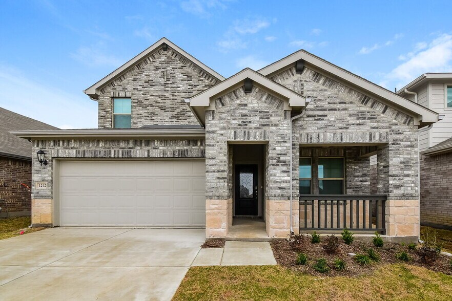 Primary Photo - 1212 Green Timber Dr
