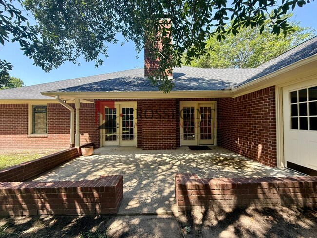 Building Photo - 3308 Moss Glen