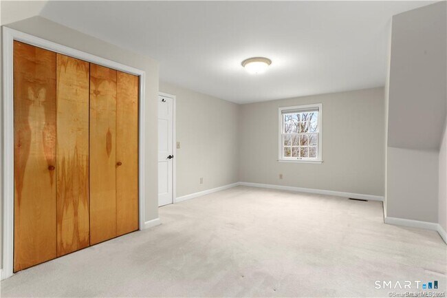 Building Photo - 608 Stillson Rd