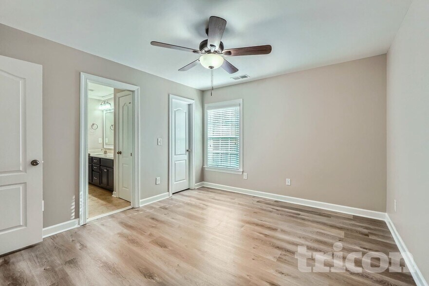 Building Photo - 1104 Brough Hall Dr