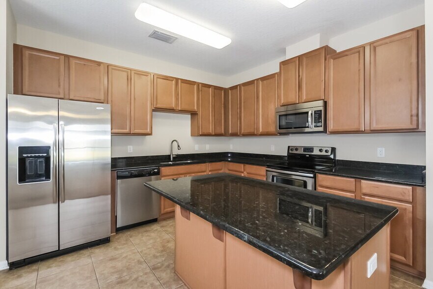 Building Photo - 9026 41st St E