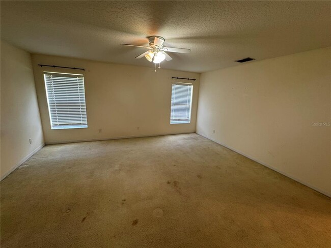 Building Photo - 446 Windrose Dr
