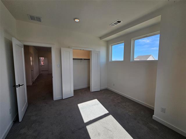 Building Photo - 3400 Zellwood Ln