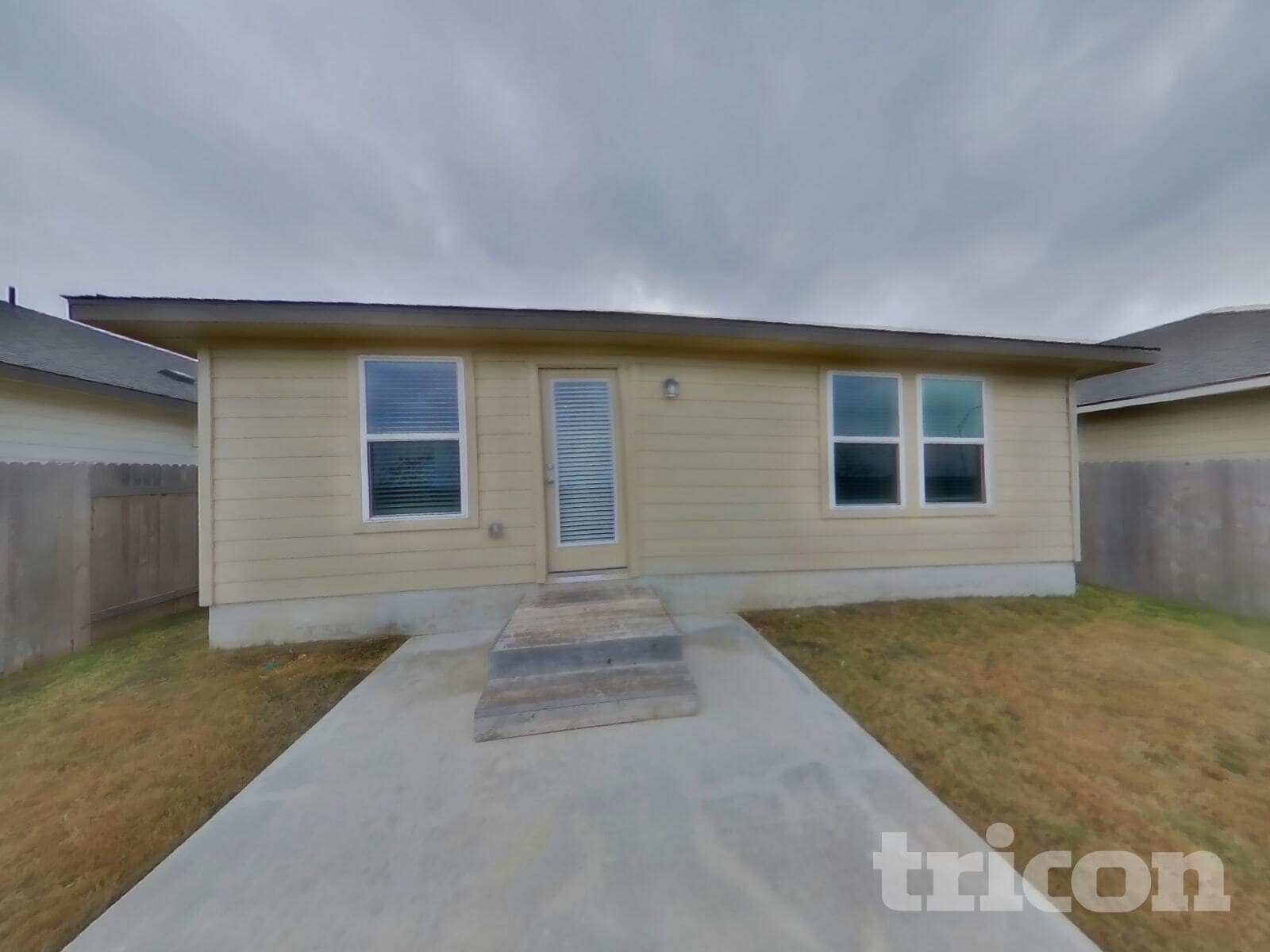 Building Photo - 3509 Gooseneck LN