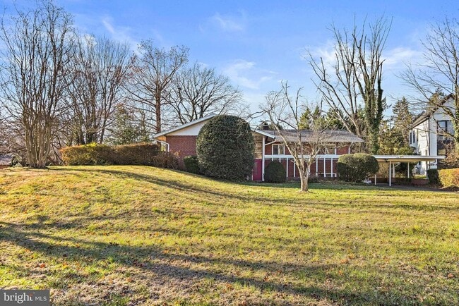 Building Photo - 1126 Ormond Ct