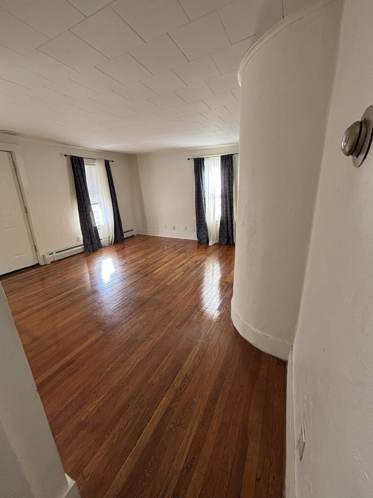 Living Room - 16 Church St