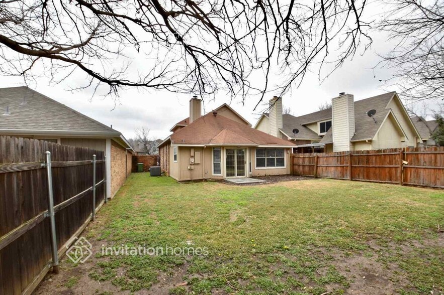 Building Photo - 6929 Driffield Cir