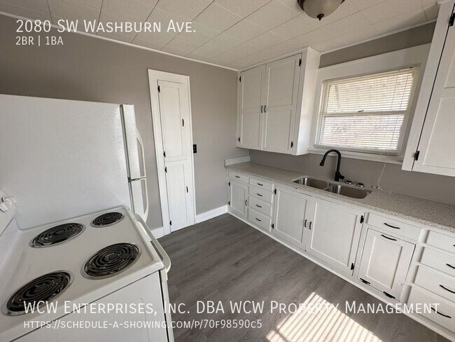 Building Photo - 2080 SW Washburn Ave