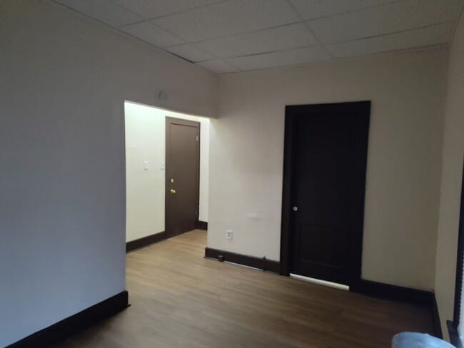 Building Photo - 1832S18thJ