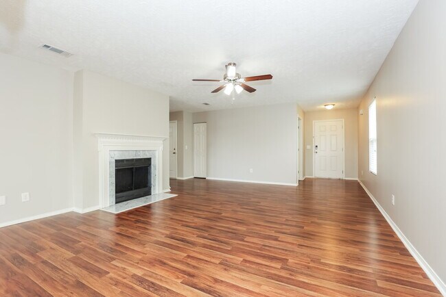 Building Photo - 5144 Sunsail Dr