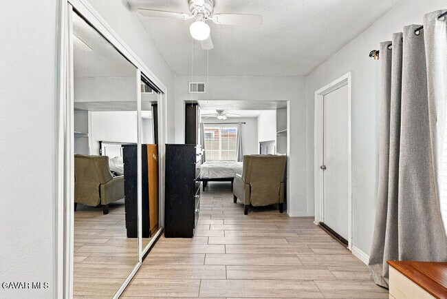 Building Photo - 45554 6th St E