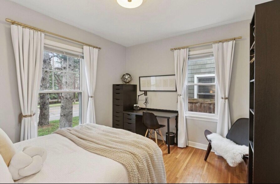 Building Photo - 5217 France Ave S