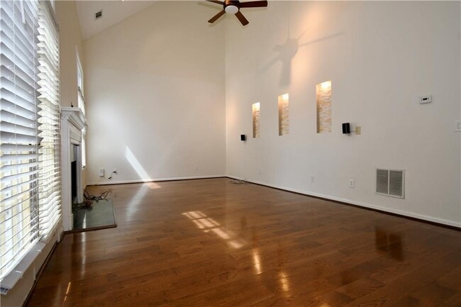 Building Photo - 4534 Village Springs Run