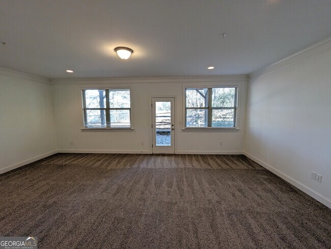 Building Photo - 146 Brindle Ln