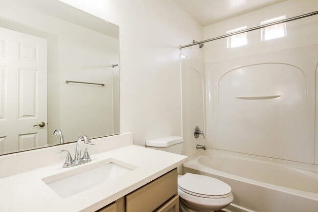 Building Photo - 22236 W Desert Bloom St