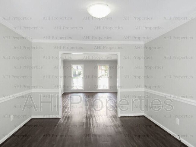 Building Photo - 423 Chase Plantation Pkwy