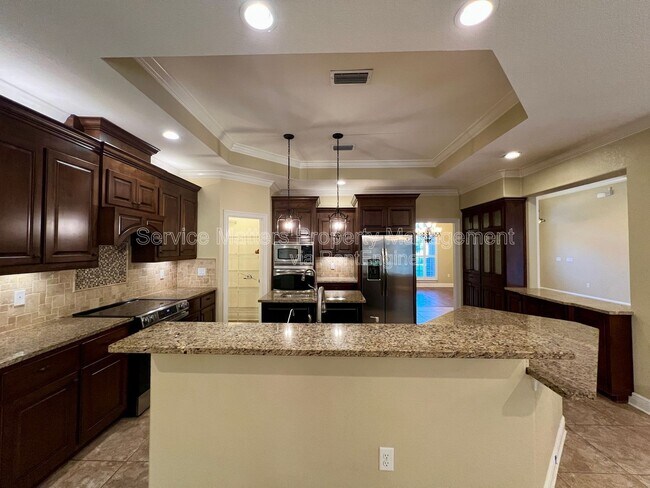 Building Photo - 2926 Greystone Dr
