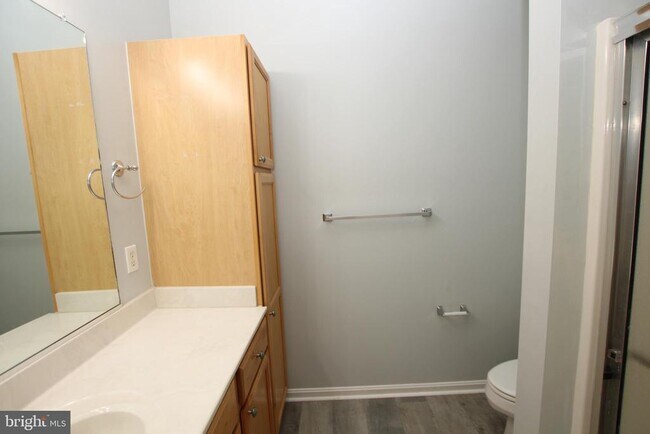 Building Photo - 17054 N Brandt St