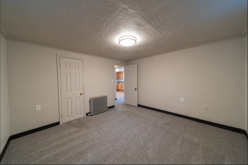 Building Photo - 480 E 200 N